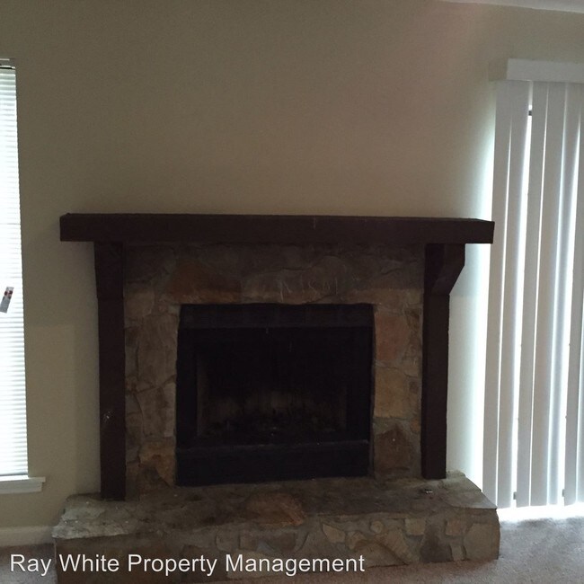 Building Photo - 779 Heritage Oaks Dr