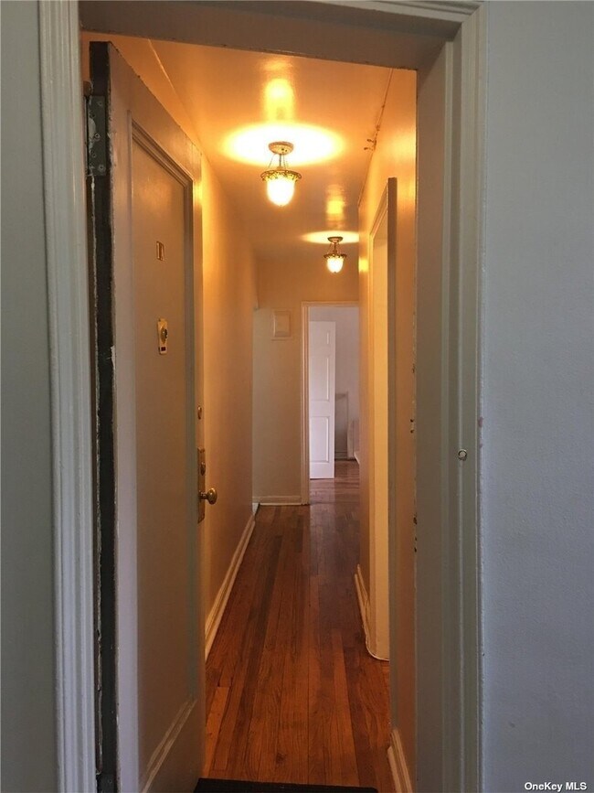 Foto del edificio - 141-24 78th Ave