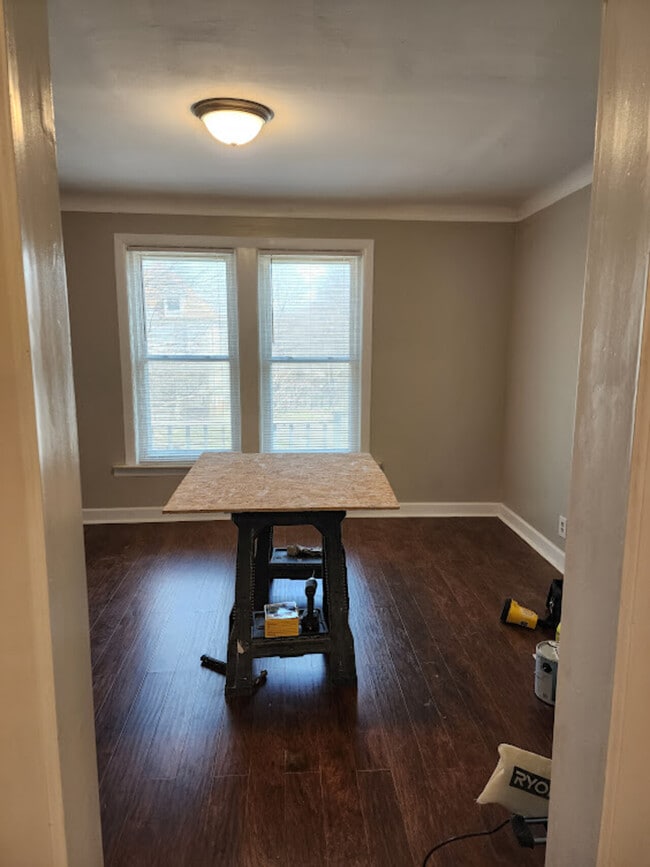 Building Photo - Linwood Unit #1