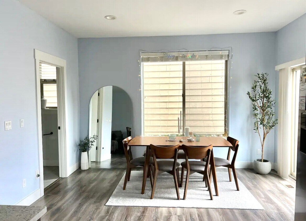 Foto principal - 3716 Nicholson Rd