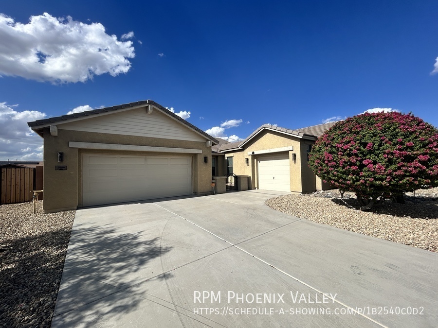 Foto principal - Spacious Bright N. Phx 4/2 w/POOL & *NEW* ...