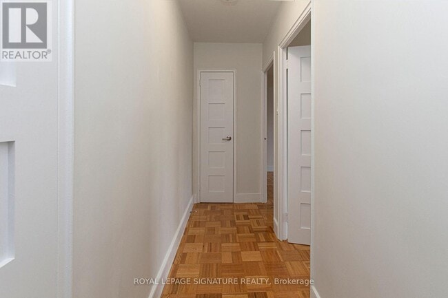 Building Photo - 2 Grandstand Pl