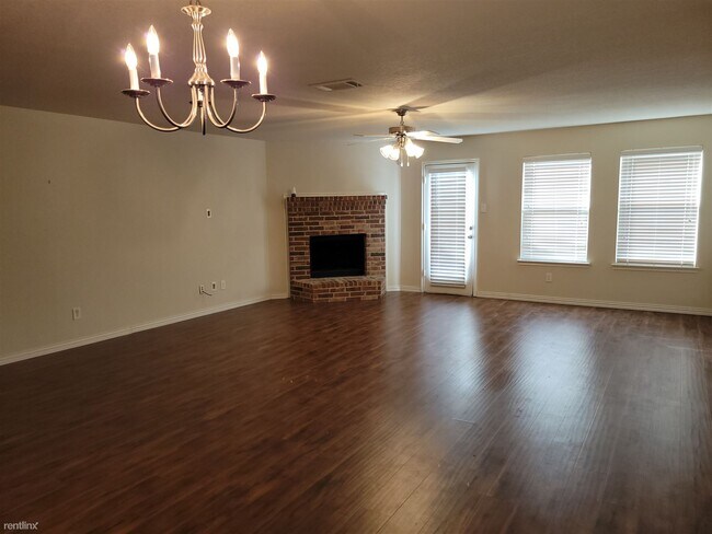 Foto del edificio - 4 br, 2 bath House - 1934 Mosley Drive