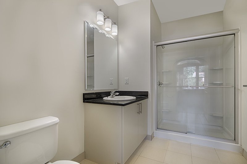 Foto del edificio - 106 Pleasant St