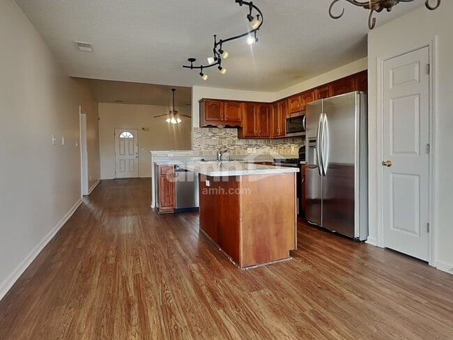 Building Photo - 4082 Colton Dr