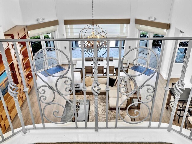 Foto del edificio - 3245 NE 184th St