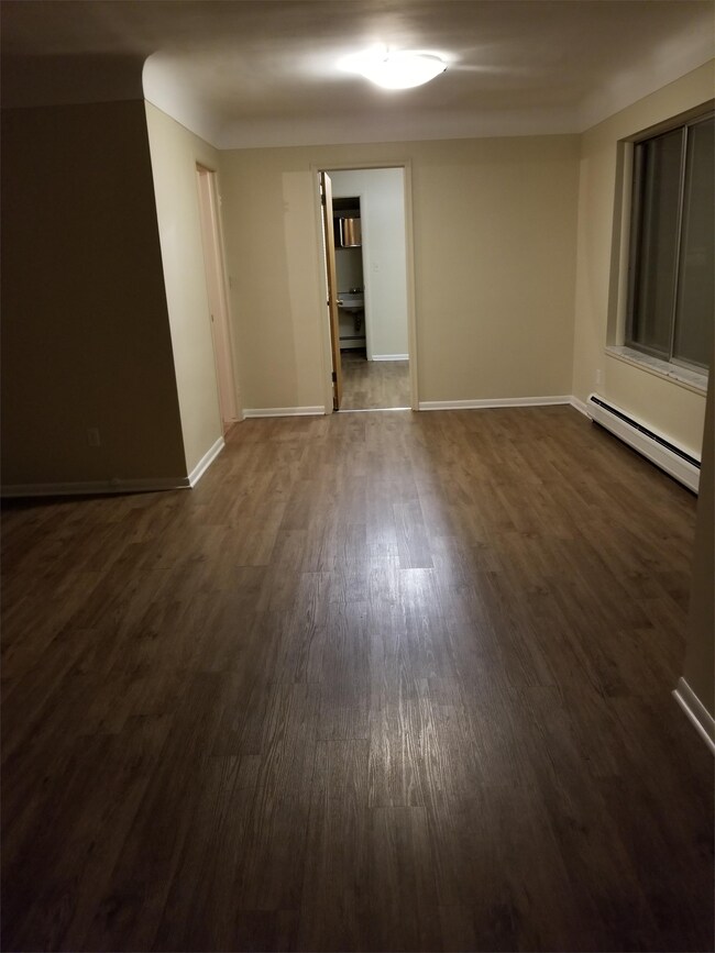 Foto del edificio - 5399 Rosemary St
