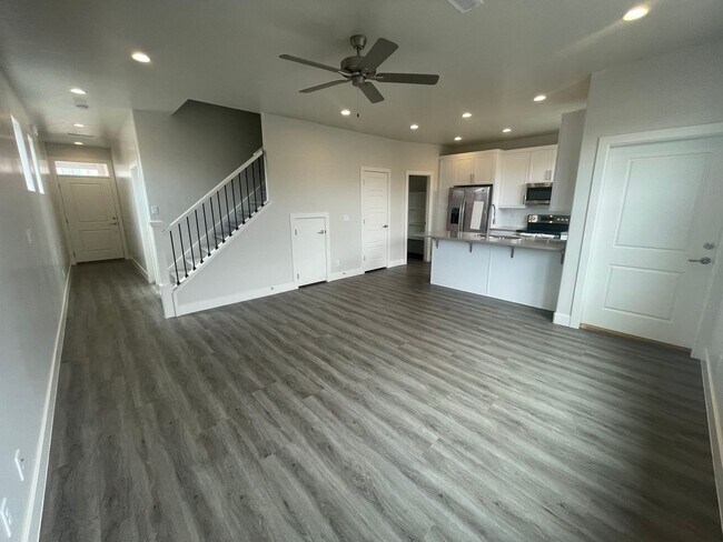 Building Photo - Washington Fields Home