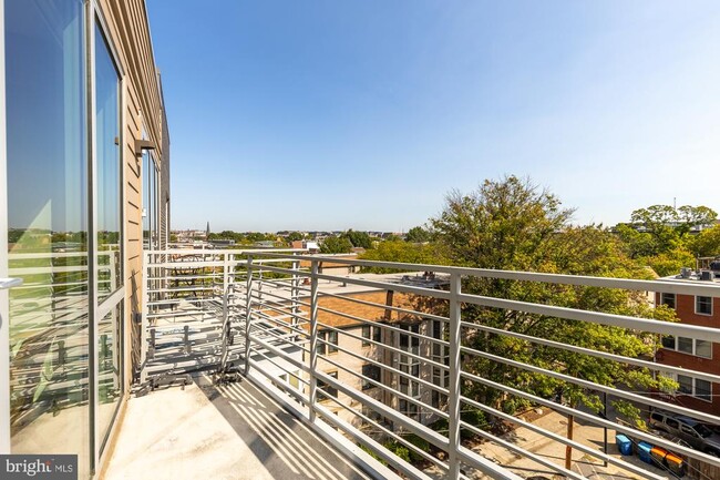 Foto del edificio - 1311 13th St NW