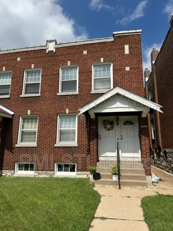 3927 Tholozan Ave Unit 3927A, St. Louis, MO 63116 Condo for Rent in