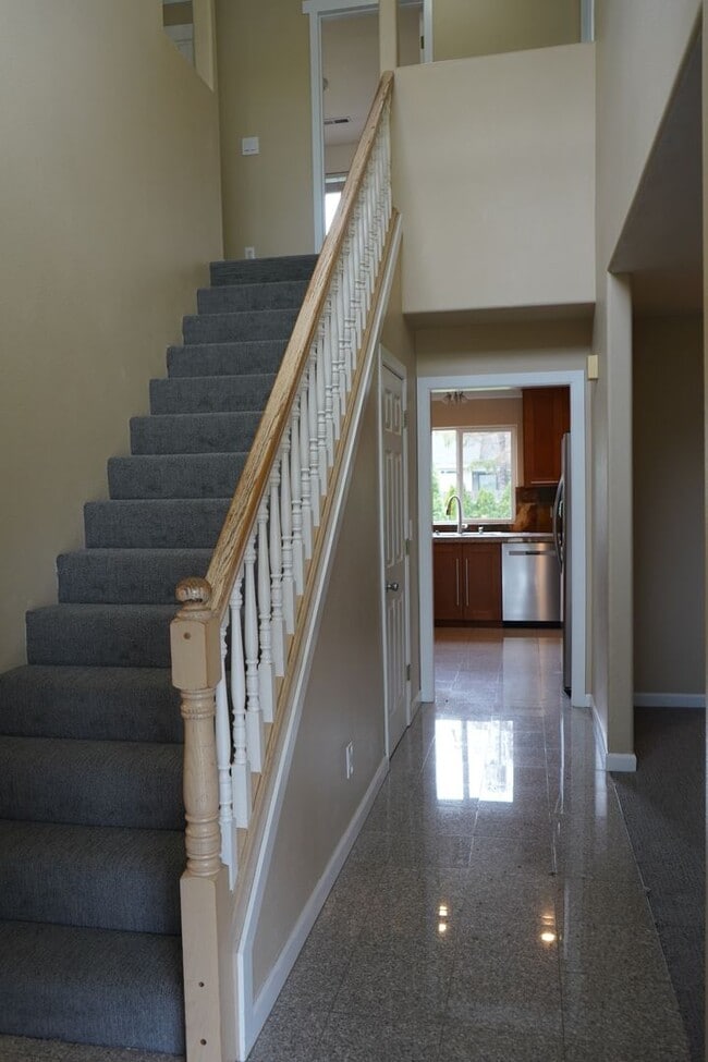 Photo - 5712 NE 64th Ave House