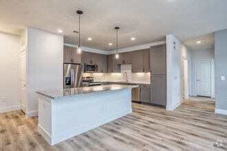 3BR, 2BA - 1486SF C1 - Kitchen - Vero McKinney