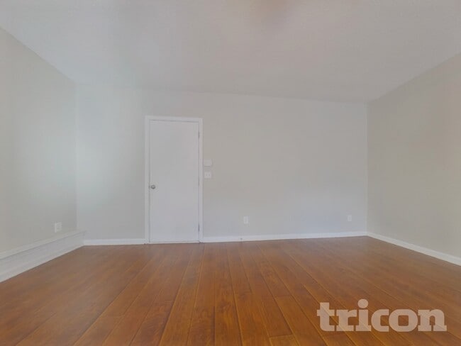 Building Photo - 138 Birchfield Way