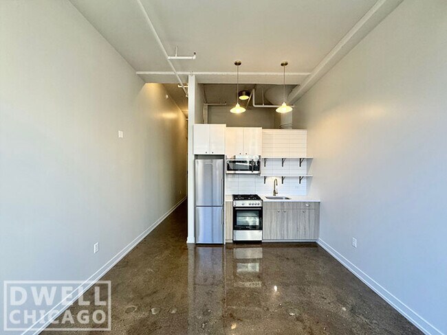 Foto del edificio - 640 N La Salle Dr