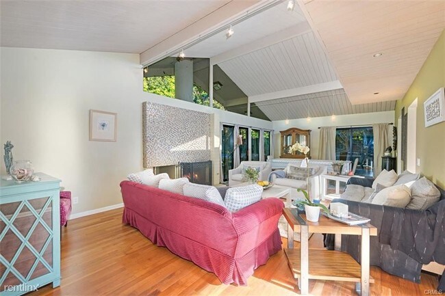 Foto del edificio - 3 br, 4 bath House - 230 Monarch Bay Dr