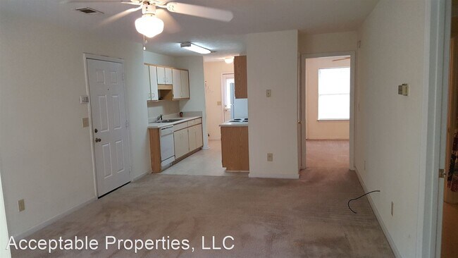 Building Photo - 2 br, 1.5 bath Apartment - 6200 Cross Tie ...