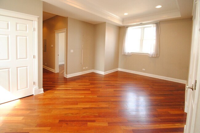 Foto del edificio - 867 N Mozart St