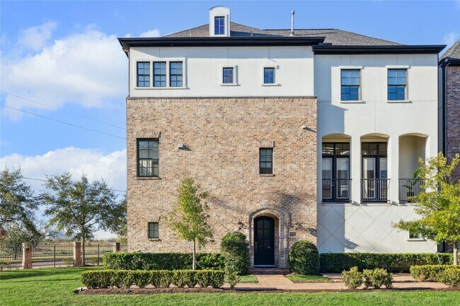 Foto del edificio - 9455 Fannin St