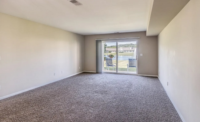 Building Photo - 308 Gethings Cir