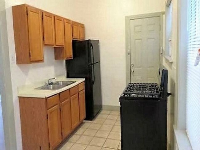 Foto del edificio - 6930 S Oglesby Ave