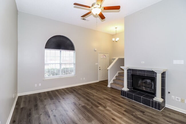 Building Photo - 1012 Spanish Trail Ln