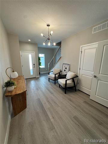 Foto del edificio - 2660 S Delaware St