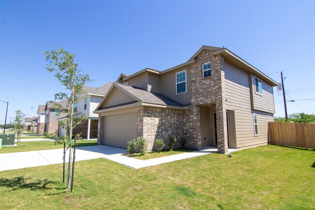 Foto del edificio - 1019 Harper Ln