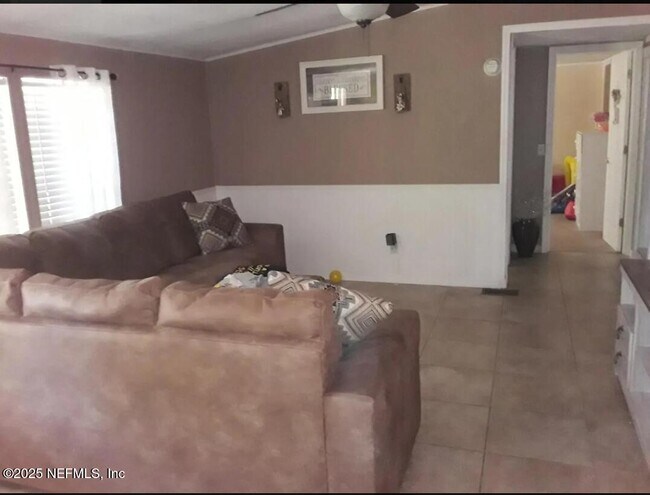 Foto del edificio - 2235 Oxbow Rd