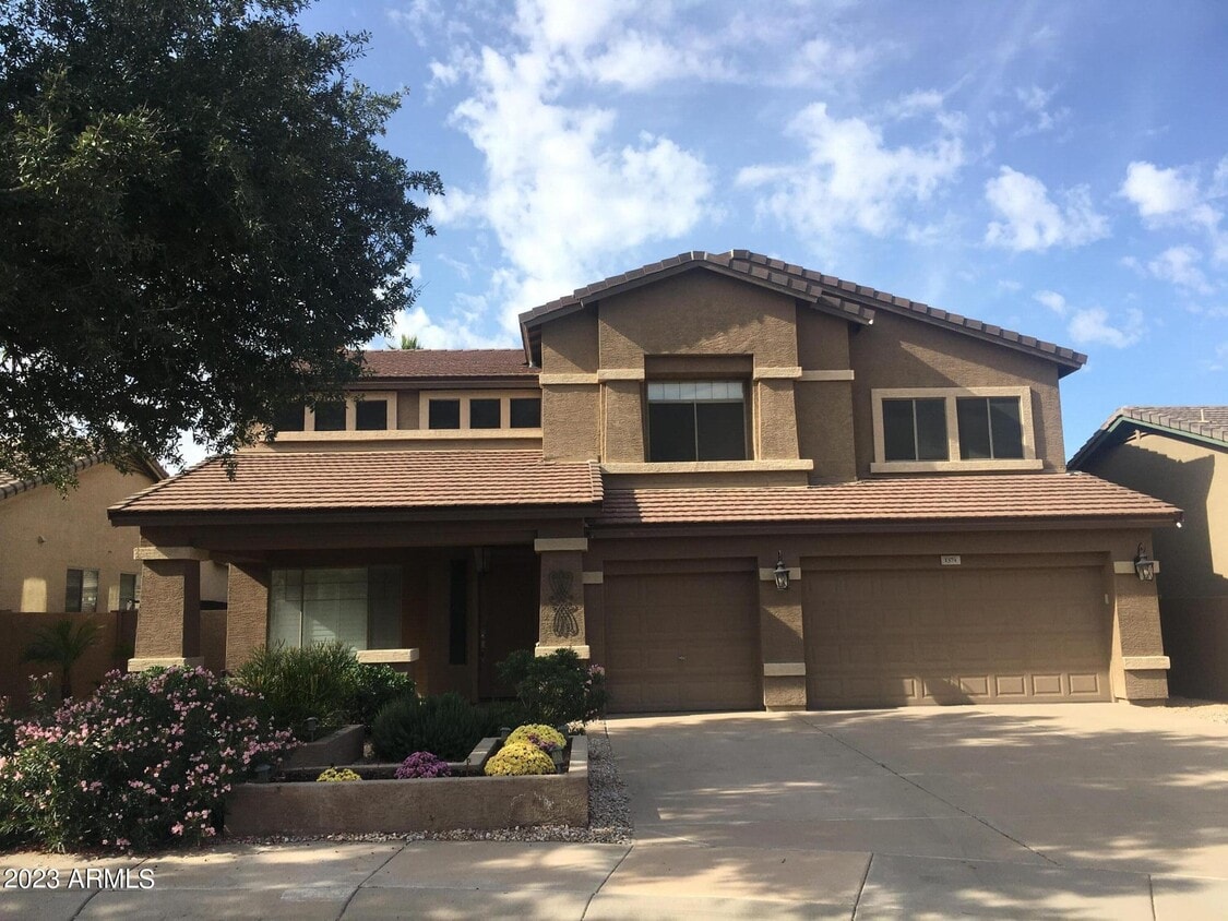 1374 S Park Grove Ct, Gilbert, AZ 85296 House for Rent in Gilbert, AZ