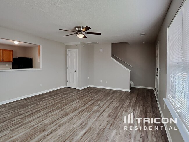Foto del edificio - 108 Springway Dr