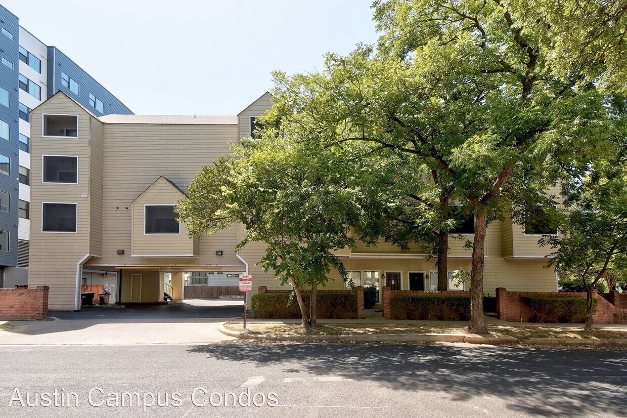 2 br, 2 bath House 2510 San Gabriel St 302 House Rental in Austin