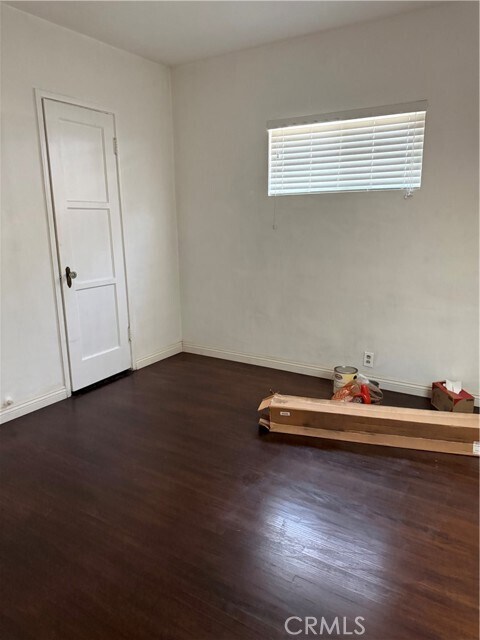 Foto del edificio - 4845 Willard Ave