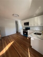 Building Photo - 3865 Old Post Rd