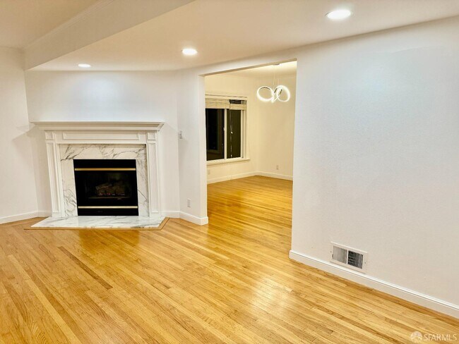 Foto del edificio - 2228 Beach St