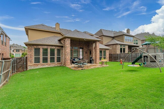 Building Photo - 1509 Hennessey Dr