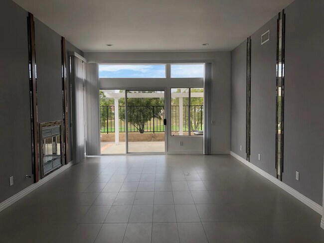 Foto del edificio - 1133 Cordoba Way