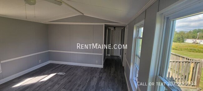 Foto del edificio - 98 Park Dr