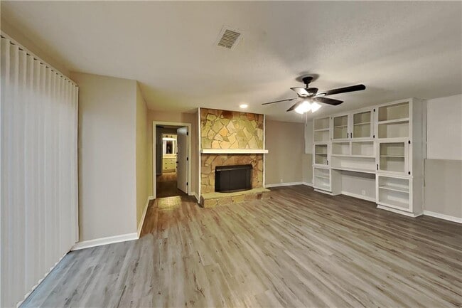 Building Photo - 831 Muirfield Trce