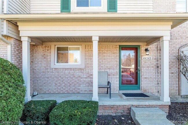 Foto del edificio - 44543 Savery Dr