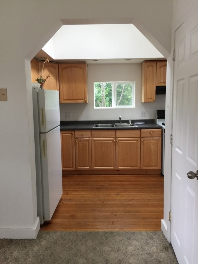 Building Photo - 9 W Chestnut St