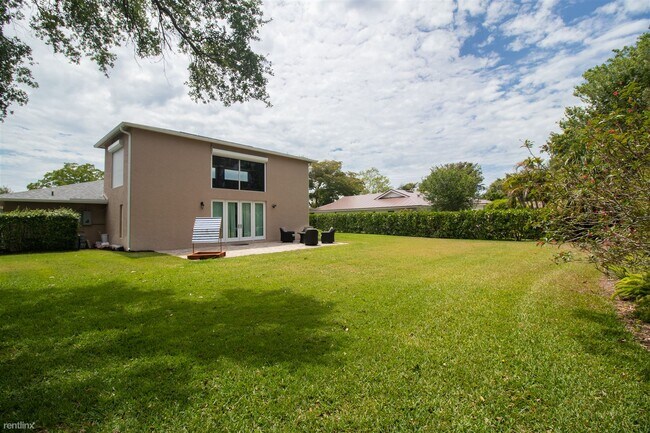 Building Photo - 3 br, 2 bath House - 749 Nottingham Drive