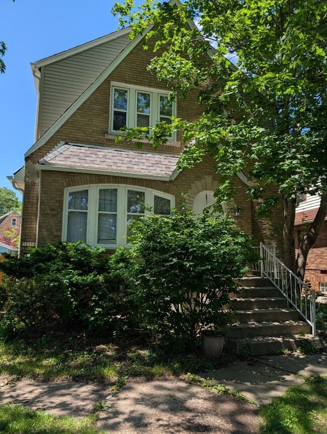 Building Photo - 3215 N 53rd St