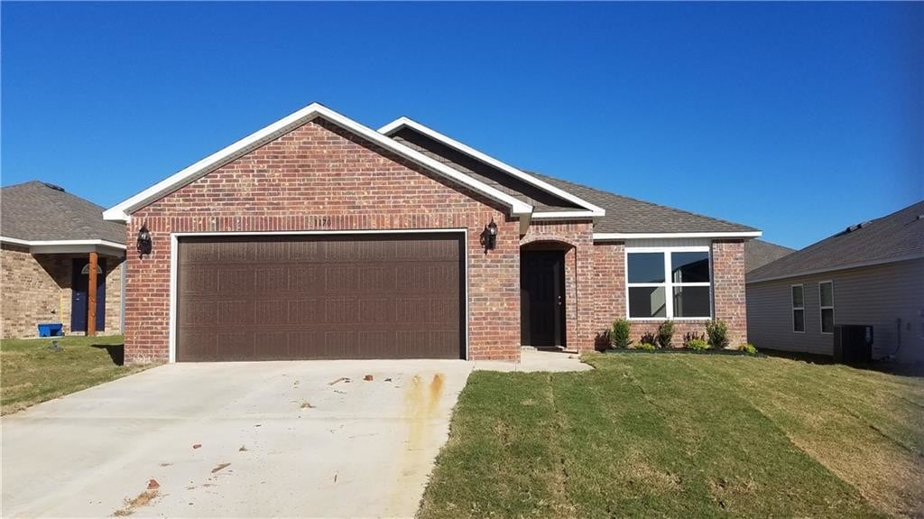 Primary Photo - 1170 S Ivory Bill Ln