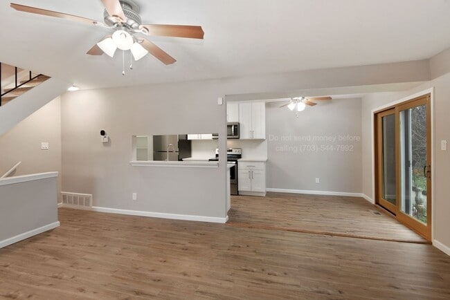 Building Photo - 90 Ridgelawn Rd