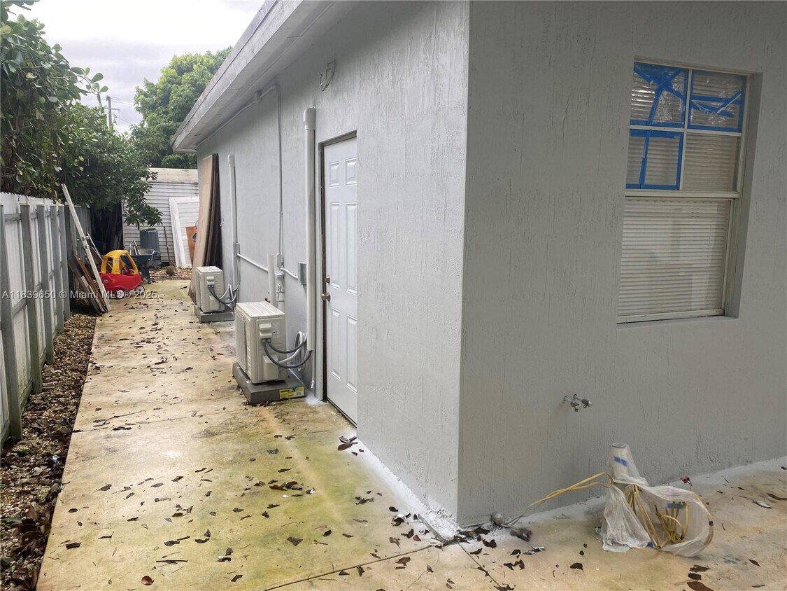 Building Photo - 18290 SW 294th St