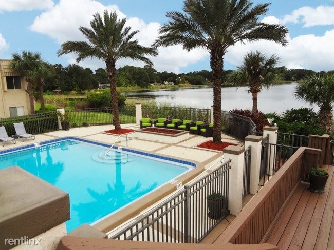 Building Photo - 7918 Shoals Dr