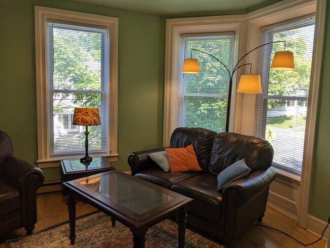 Foto del edificio - 423 Budd St