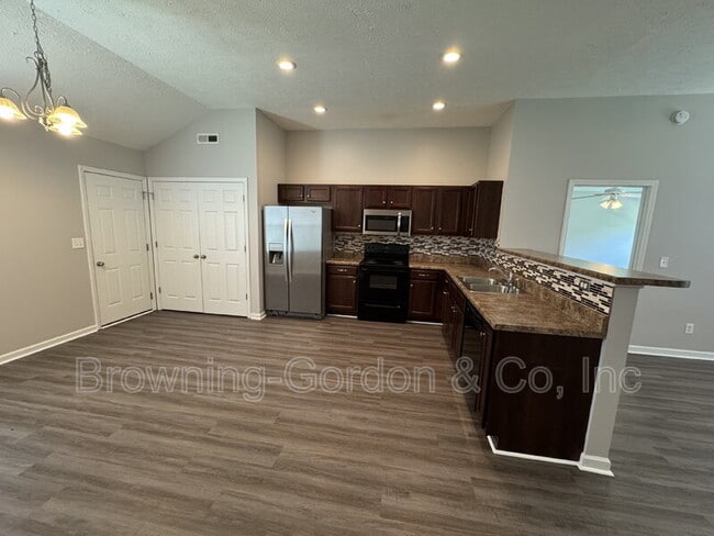Building Photo - 1321 Bairdscorner Dr