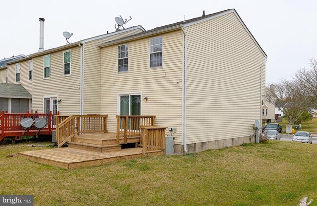 Foto del edificio - 2150 Cedar Barn Way