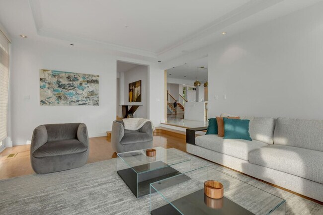 Building Photo - 2239 Lythe Ct